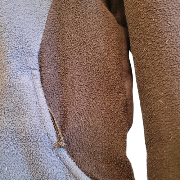 Vintage MEC Mountain Equipment Co-Op Fleece Jacket - Picture 5 of 8